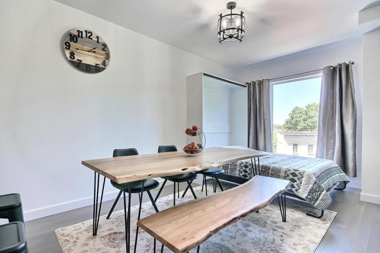 Good Vibes Only -modern And Spacious 2 Bedroom 4 Beds Free Parking, Gym